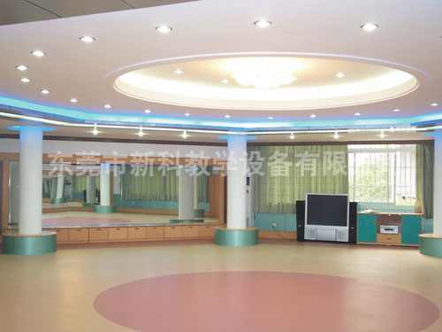 <a href='http://www.yelala.cn/chanpin/59-1.html' target='1' style='font-size:18px; font-weight:bold; color:#000000;'>舞蹈室</a>