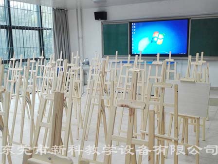 <a href='http://www.yelala.cn/chanpin/56-1.html' target='1' style='font-size:18px; font-weight:bold; color:#000000;'>美術功能室</a>